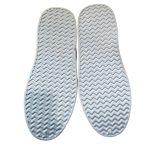 Saint Morta flow slides in grey - Picture 5 of 7